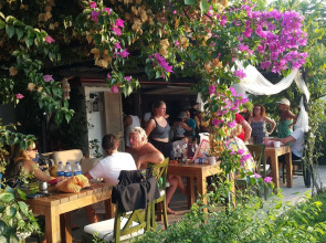 Ece Hotel Sovalye Island