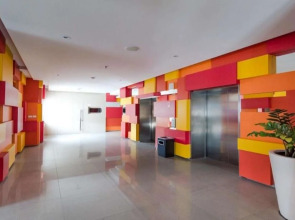 Zuri Express Mangga Dua