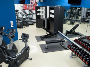 Отель Aloft Brussels Schuman