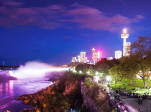 The Brock Niagara Falls Fallsview, Tapestry by Hilton