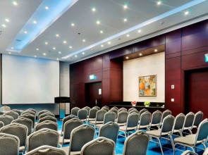 Hilton Alexandria Green Plaza