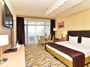 Flamingo Grand Hotel & SPA