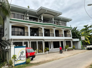 Adelaida Pensionne Hotel