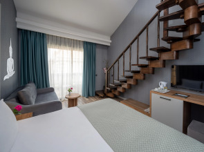 Siam Elegance Hotels & Spa