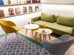 Suites Plaza Hotel & Wellness