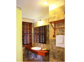 Waterside Resort & Spa