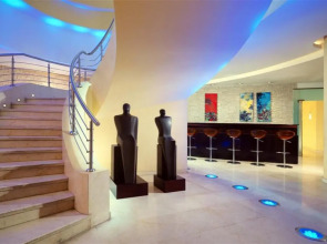 Le Meridien Pyramids Hotel & Spa