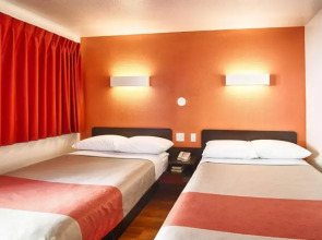 Motel 6 Mammoth Lakes, CA