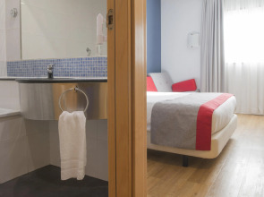 Holiday Inn Express Barcelona - Molins de Rei by IHG