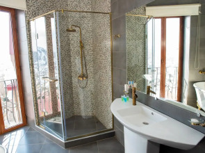 Отель Khoreayi Dzor