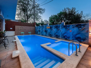 Адонис (Дивноморское)