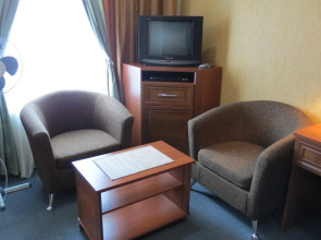 Отель Эсмеральд