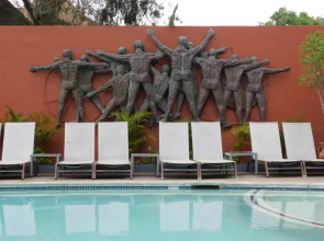 Hotel Palacio Azteca Tijuana, Trademark by Wyndham