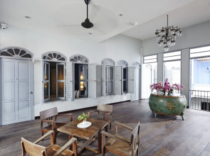 The Memory at On On Hotel