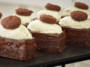 The College Green Hotel Dublin, Autograph Collection