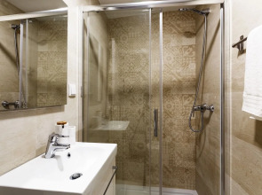 Alfama Premium Apartment