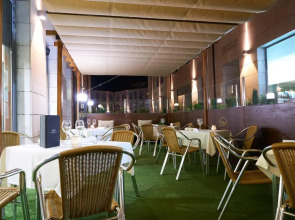 Отель Gran Hotel Don Manuel