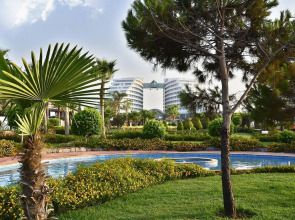 Отель Miracle Resort - All Inclusive