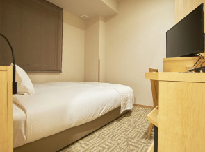 Quintessa Hotel Tokyo Haneda Comic & Books