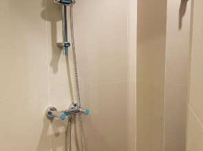 B & B Patong Beach House