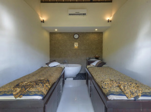 Bali Rich Seminyak Villas