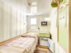 Отель «Краски Лета»