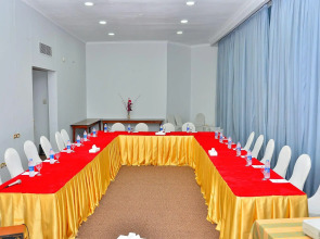 Отель Aracan Pyramids Hotel