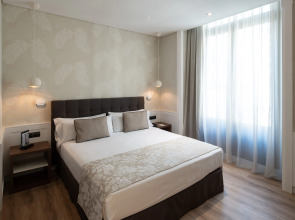 Catalonia Puerta del Sol