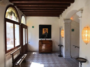 Palazzo Contarini Della Porta Di Ferro