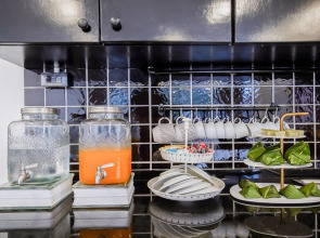 Khaleej Mass Hotel Patong