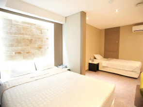 Hotel MIDO Myeongdong