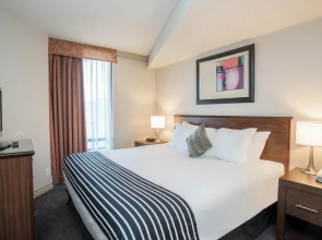 Sandman Suites Vancouver on Davie