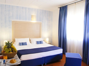 Cala Rosa Club Hotel