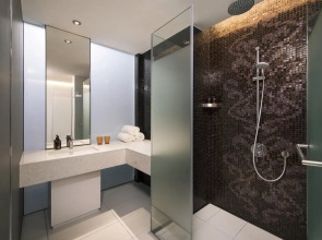 The Laurus, a Luxury Collection Resort, Singapore