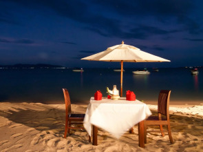 Coco Palm Beach Resort