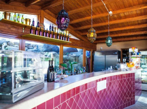 Residence with pool in Campulongu