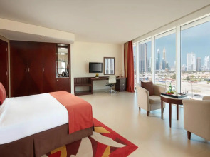 Отель Millennium Central Downtown