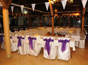 Sea Breeze Hotel & Apartments