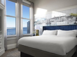 Marriott Vacation Club® at Custom House, Boston