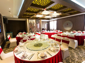 Huatian Chinagora Hotel