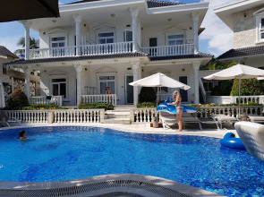 Godiva Phu Quoc Hotel