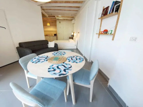 Agas Holiday Apartments - Gai Boutique