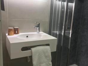 KYRIAD LILLE GARE - Grand Palais