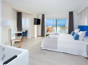 Playaolid Suites & Apartments