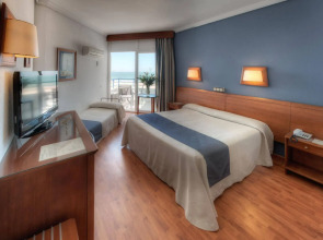 Hotel Puertobahia & Spa