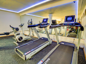 SBH Monica Beach Hotel