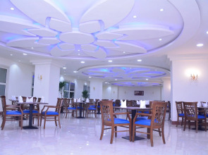 Rehana Plaza Hotel