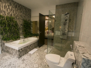 Flamingo Dewata Suite