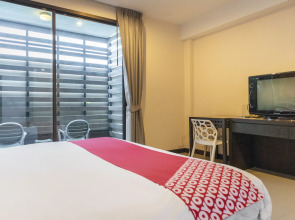 OYO 358 Rattana Residence Thalang