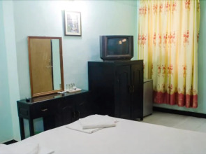 Shangrila Beach Hotel